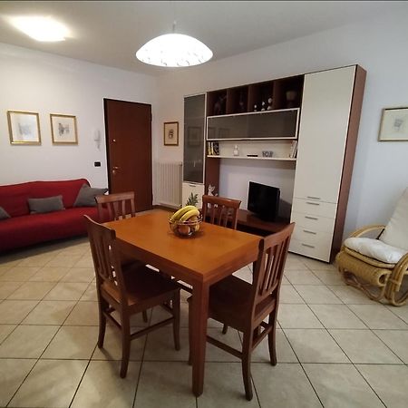 La Casa Di Luna Apartment Местре Екстериор снимка